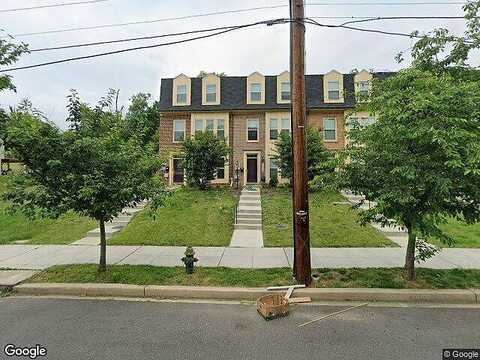 Gainesville, WASHINGTON, DC 20020