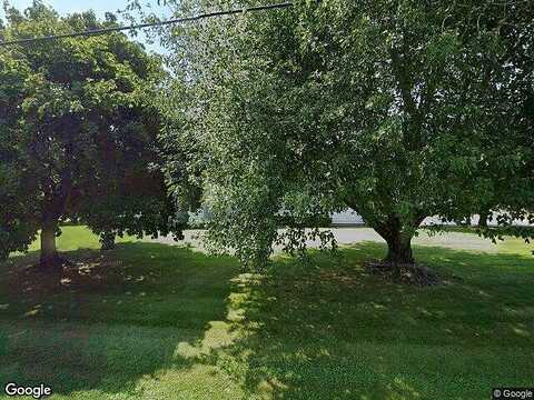 Deep Hole, CALVERTON, NY 11933