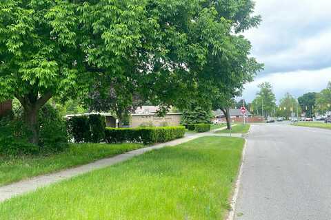 Outer, DEARBORN, MI 48128
