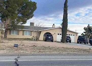 Lemon, HESPERIA, CA 92345