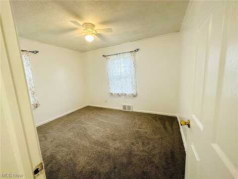Ferncliffe, CLEVELAND, OH 44135