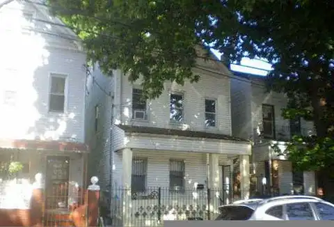 Ashford, BROOKLYN, NY 11207