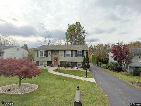 Colleen, IRWIN, PA 15642