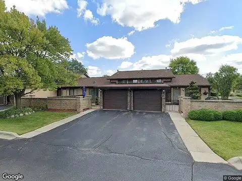 Villa, SOUTHFIELD, MI 48076