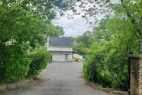 Oak Point Road Extension, Saugus, MA 01906