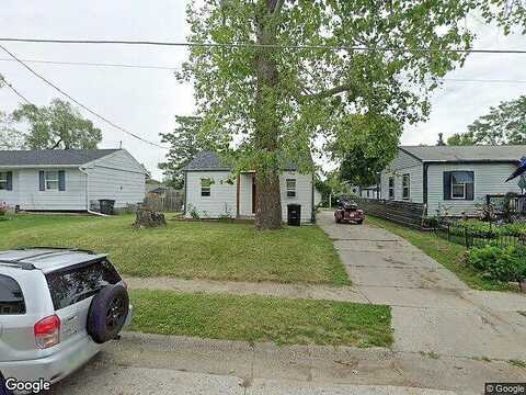 21St, DES MOINES, IA 50317