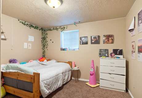 Hawthorne, CEDAR CITY, UT 84721