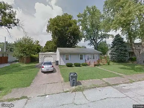Maxwell, EVANSVILLE, IN 47711