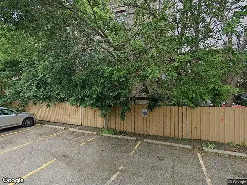 Nicollet, MINNEAPOLIS, MN 55404