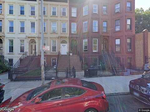 Putnam, BROOKLYN, NY 11216