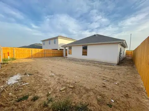 Mango Rd, LAREDO, TX 78046