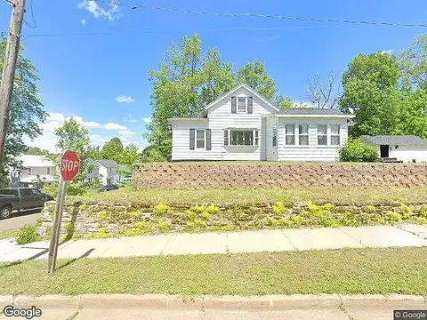 Pine St, CHIPPEWA FALLS, WI 54729