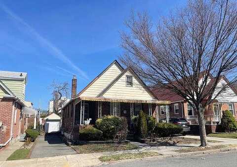 131St Avenue, Queens, NY 11422