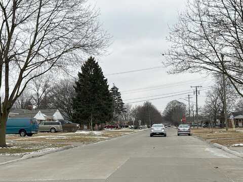 Champaign, TAYLOR, MI 48180