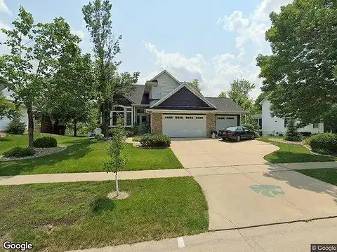 Wolf Creek, HIAWATHA, IA 52233