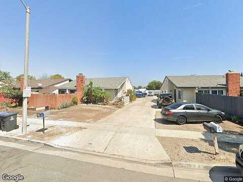 W 12Th St, SANTA ANA, CA 92703