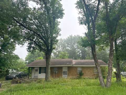 Kay White, GREENWOOD, MS 38930