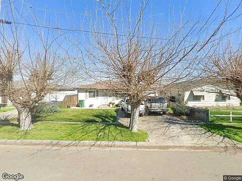 1St, GUSTINE, CA 95322