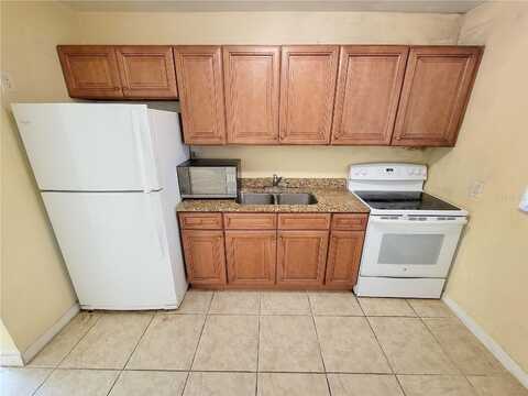 Central, ORLANDO, FL 32803