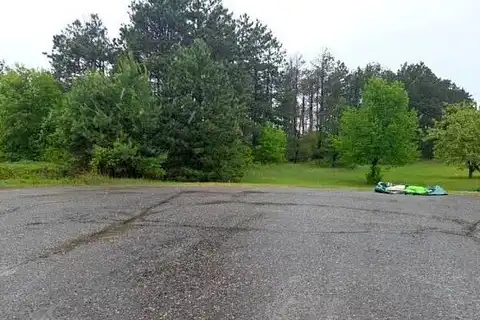 Bay Shore, ISANTI, MN 55040