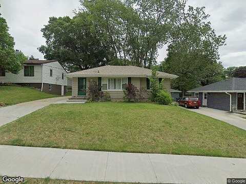 5Th, DES MOINES, IA 50315