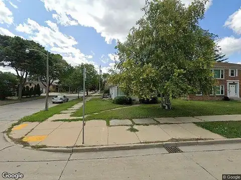 76Th, MILWAUKEE, WI 53222