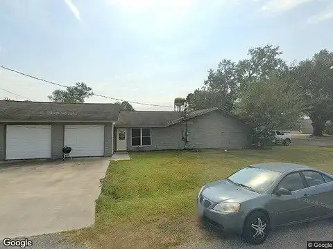 S 4Th 1/2 St, NEDERLAND, TX 77627