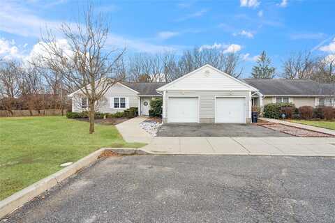 Peconic #304, Melville, NY 11747