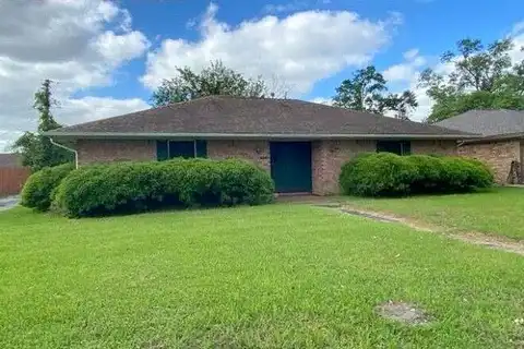 Leonard, ANGLETON, TX 77515