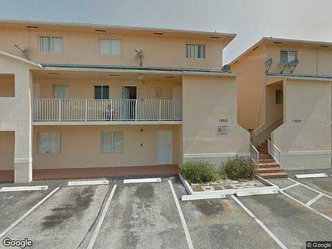W 76Th St # D105, HIALEAH, FL 33018