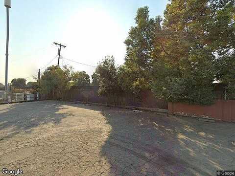West, FRESNO, CA 93705
