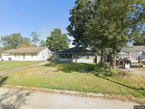 Dogwood, BEAUMONT, TX 77703