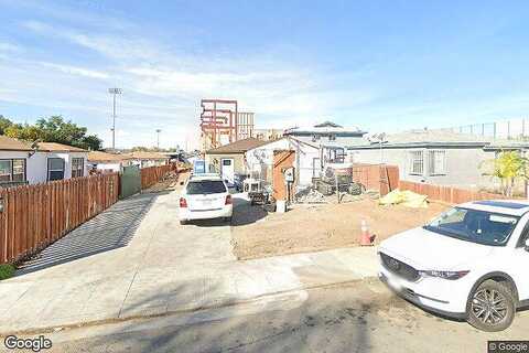 49Th, SAN DIEGO, CA 92113