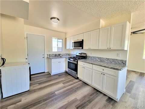 Packard, KINGMAN, AZ 86409