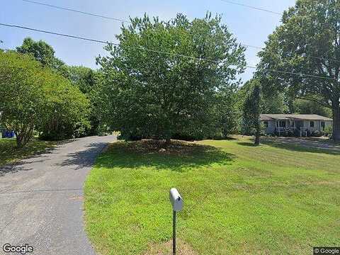 Meadow, WINSTON SALEM, NC 27107