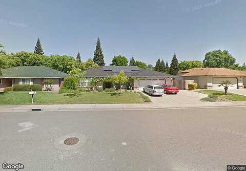 Shari, CHICO, CA 95928