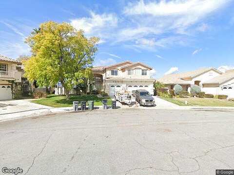 Corte Rivera, LAKE ELSINORE, CA 92532