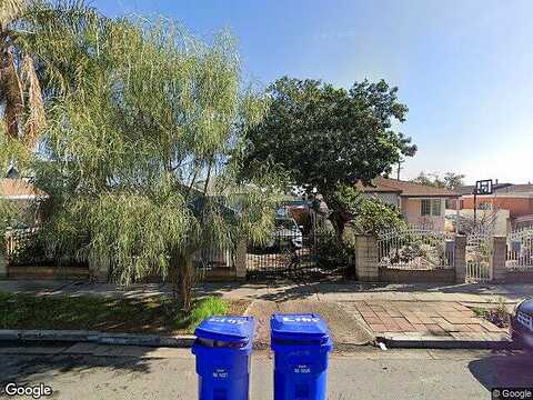Chamoune, SAN DIEGO, CA 92105
