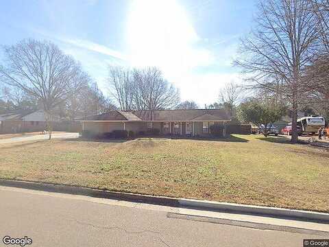 White, COLLIERVILLE, TN 38017