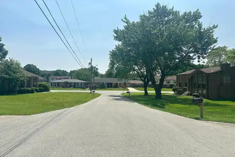 Westmeadow, LOUISVILLE, KY 40258