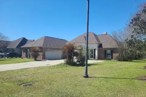 Tezcuco, DENHAM SPRINGS, LA 70706