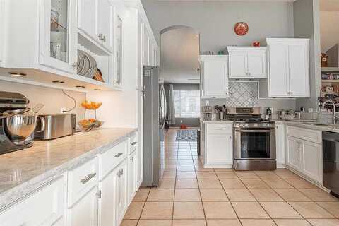 13Th, YUMA, AZ 85364