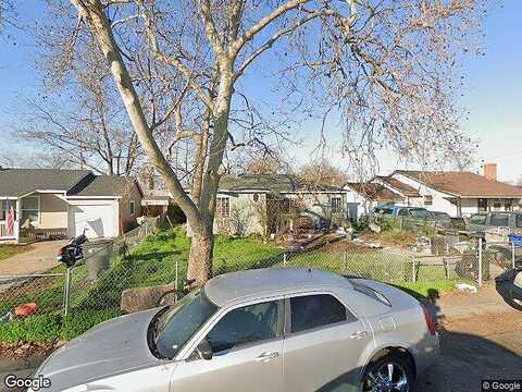 Lily, SACRAMENTO, CA 95838