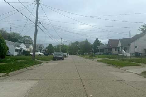 Zimmerman, FLINT, MI 48532