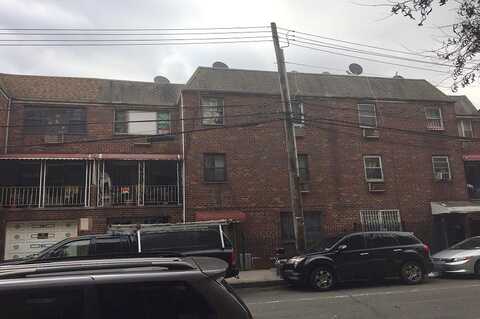 Ithaca Street, Elmira, NY 11373