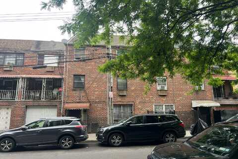 Ithaca Street, Elmira, NY 11373