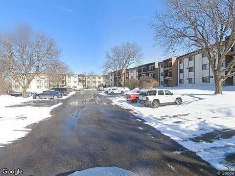 E Burnsville Parkway Apart, Burnsville, MN 55337