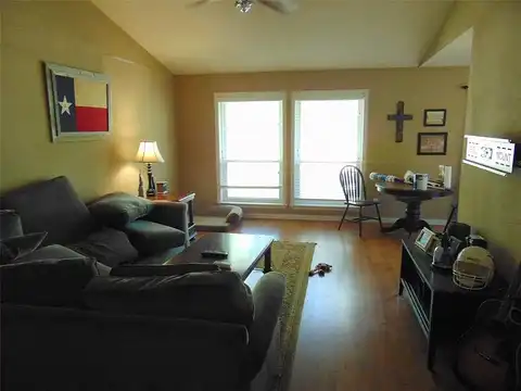 Columbia, LAKE DALLAS, TX 75065