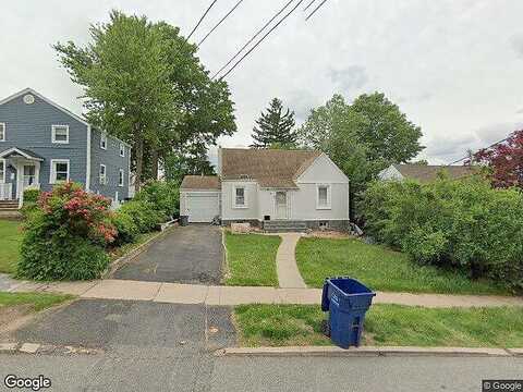 Simons, HACKENSACK, NJ 07601