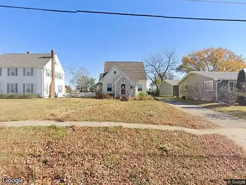 Commercial, STRAWBERRY POINT, IA 52076